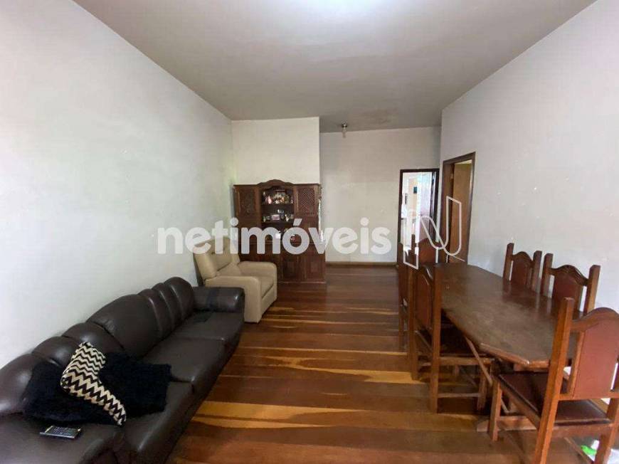 Foto 1 de Casa com 4 Quartos para alugar, 150m² em Havaí, Belo Horizonte