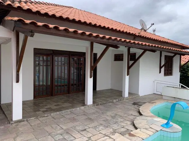Foto 2 de Casa com 5 Quartos à venda, 400m² em Alto Branco, Campina Grande