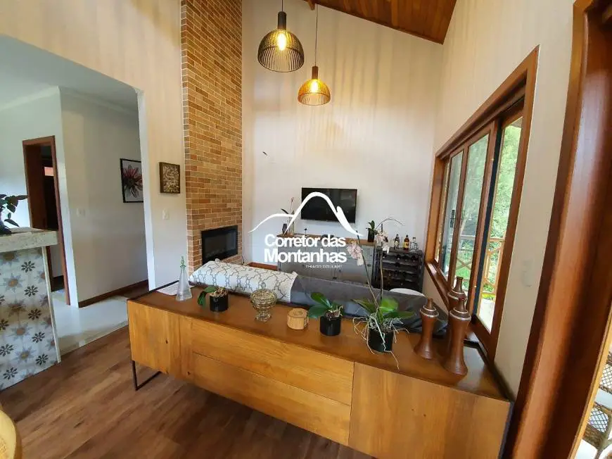 Foto 3 de Casa de Condomínio com 3 Quartos para alugar, 130m² em Arace, Domingos Martins