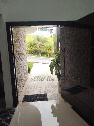 Foto 1 de Casa de Condomínio com 4 Quartos à venda, 900m² em Barra, Balneário Camboriú