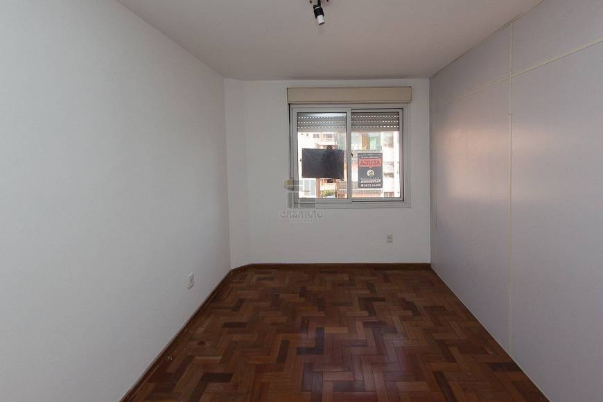 Foto 4 de Apartamento com 1 Quarto à venda, 52m² em Bonfim, Santa Maria