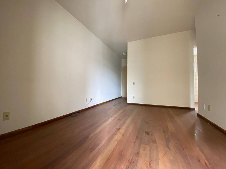 Foto 2 de Apartamento com 1 Quarto para alugar, 48m² em Centro, Juiz de Fora