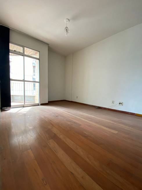 Foto 3 de Apartamento com 1 Quarto para alugar, 48m² em Centro, Juiz de Fora