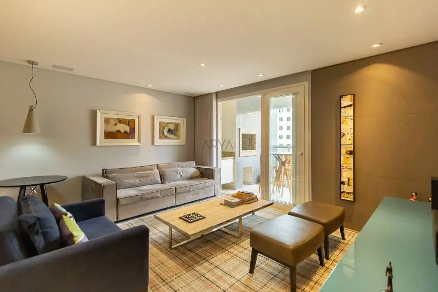Foto 5 de Apartamento com 2 Quartos à venda, 128m² em Água Verde, Curitiba
