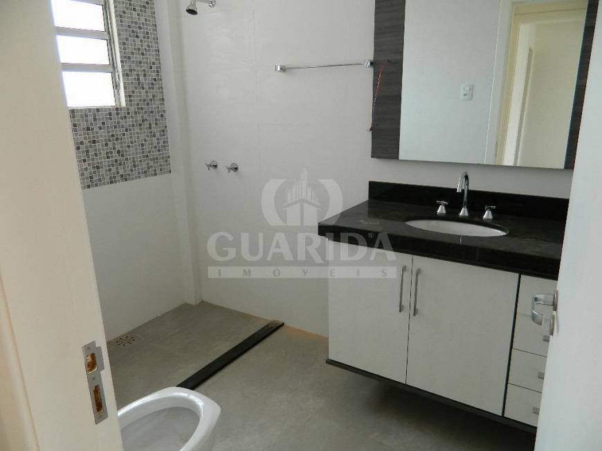 Foto 3 de Apartamento com 2 Quartos à venda, 86m² em Bom Fim, Porto Alegre