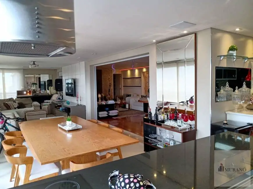 Foto 1 de Apartamento com 2 Quartos à venda, 210m² em Móoca, São Paulo