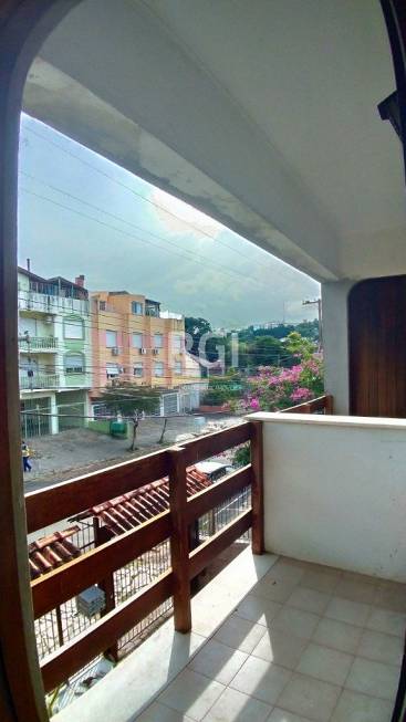 Foto 2 de Apartamento com 2 Quartos à venda, 65m² em Nonoai, Porto Alegre