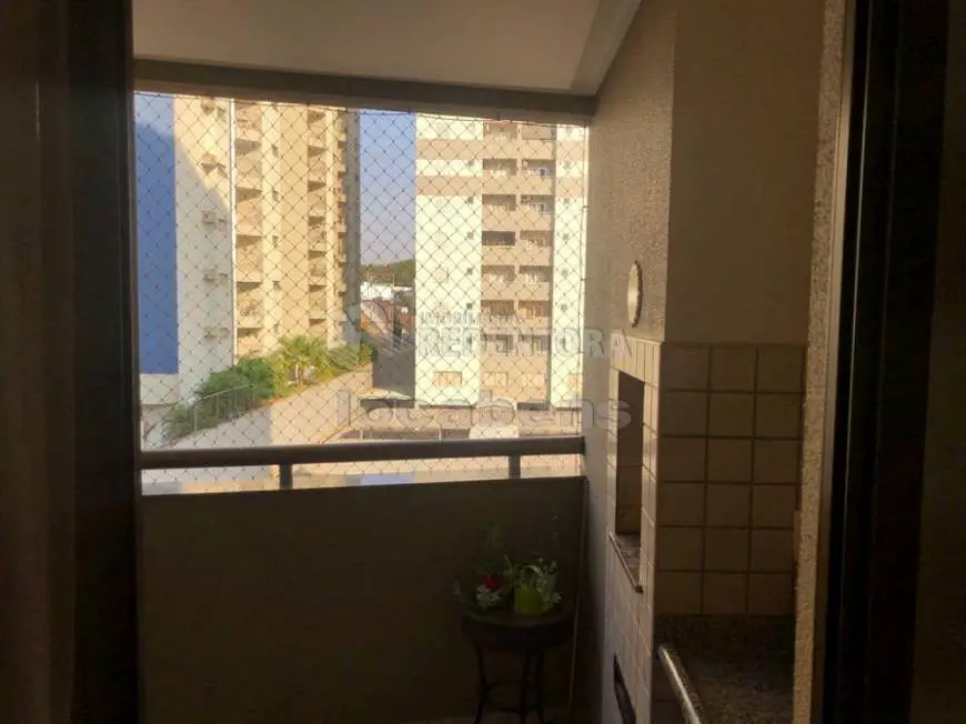 Foto 4 de Apartamento com 3 Quartos à venda, 106m² em Vila Nossa Senhora de Fatima, São José do Rio Preto
