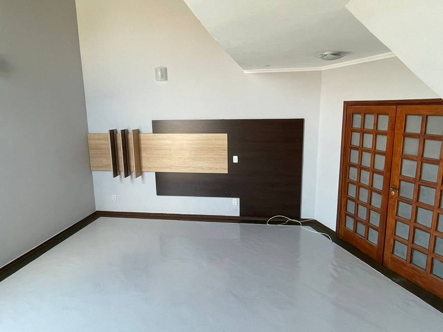 Foto 2 de Casa com 3 Quartos à venda, 284m² em Jardim Estoril IV, Bauru