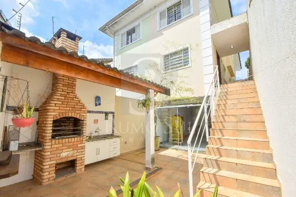Foto 1 de Casa com 3 Quartos à venda, 130m² em Jardim Prudência, São Paulo