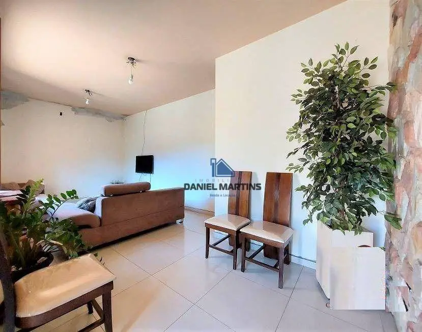 Foto 2 de Casa com 3 Quartos à venda, 256m² em Santa Amélia, Belo Horizonte