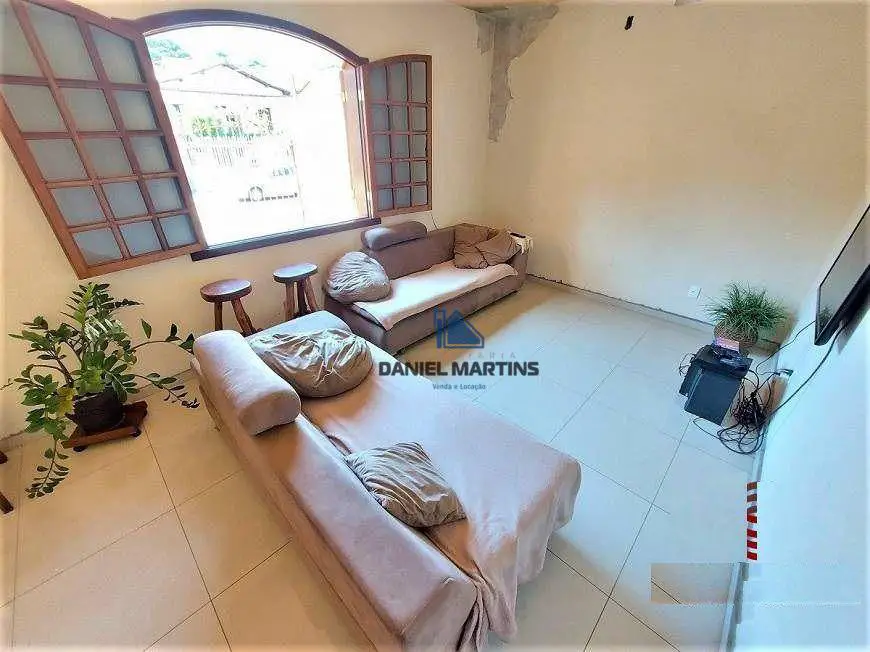 Foto 4 de Casa com 3 Quartos à venda, 256m² em Santa Amélia, Belo Horizonte
