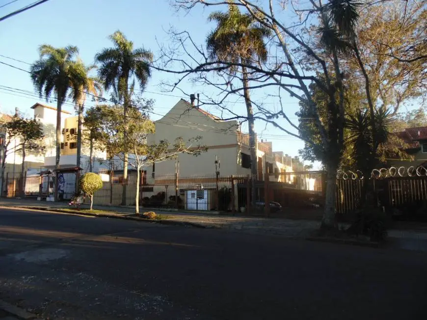 Foto 1 de Casa com 3 Quartos à venda, 184m² em Teresópolis, Porto Alegre