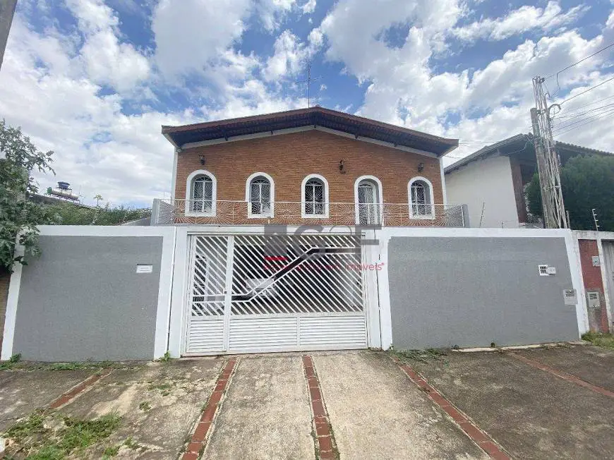 Foto 1 de Casa com 3 Quartos à venda, 213m² em Vila Nogueira, Campinas