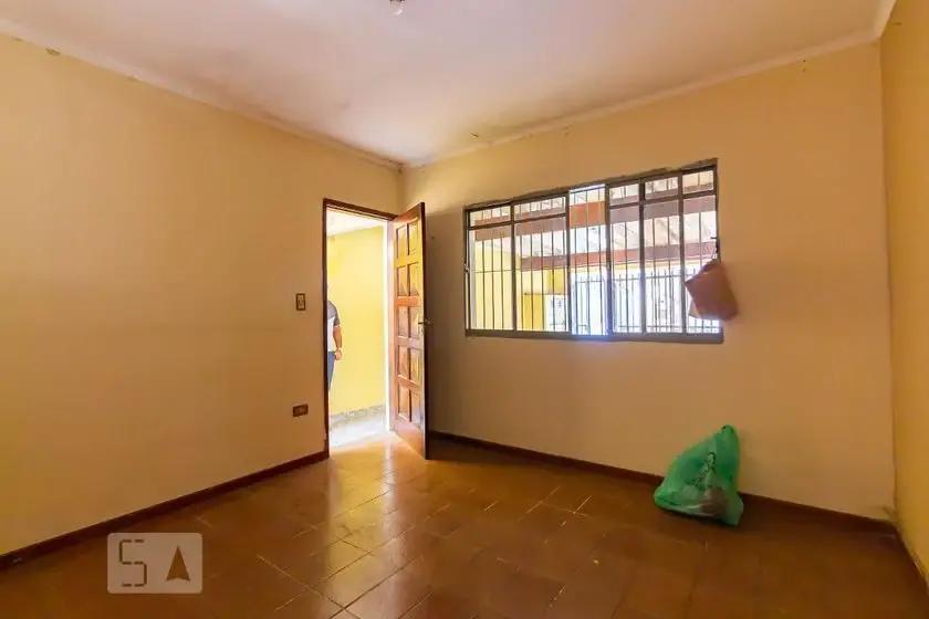 Foto 1 de Casa com 3 Quartos para alugar, 200m² em Vila Yolanda, Osasco