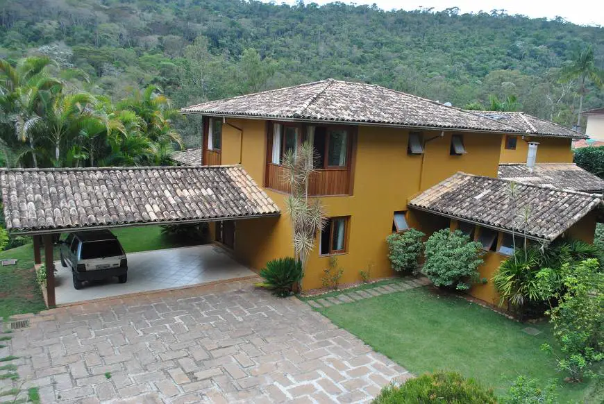 Foto 2 de Casa com 4 Quartos à venda, 3000m² em Araras, Petrópolis