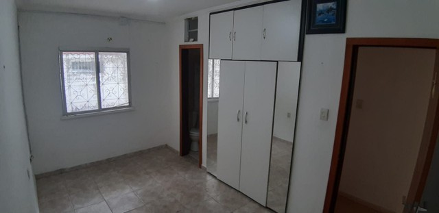 Foto 4 de Casa com 4 Quartos à venda, 240m² em Dom Pedro I, Manaus