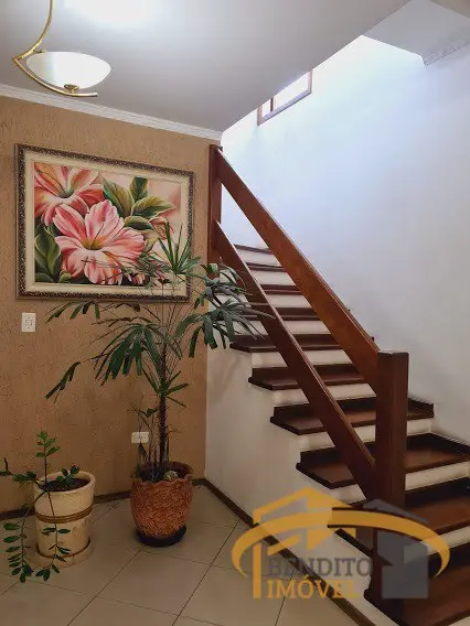 Foto 2 de Casa com 4 Quartos à venda, 300m² em Quitaúna, Osasco