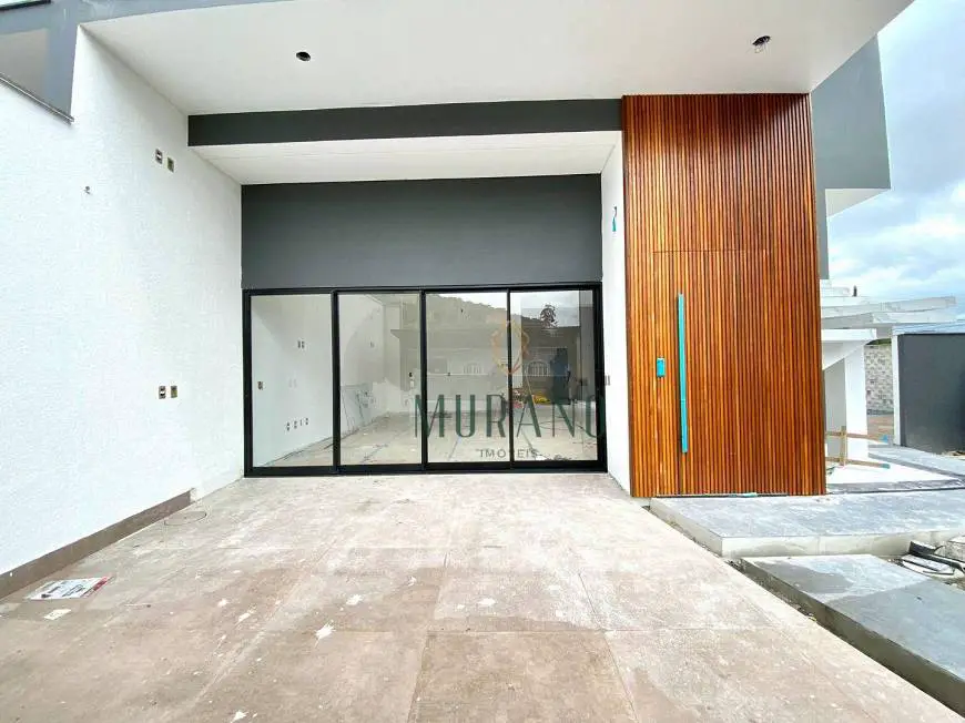 Foto 2 de Casa de Condomínio com 3 Quartos à venda, 191m² em Saguaçú, Joinville