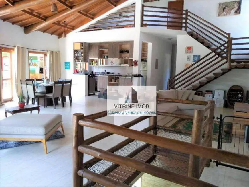 Foto 3 de Casa de Condomínio com 4 Quartos à venda, 304m² em Loteamento Itatiba Country Club, Itatiba