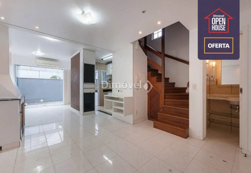Foto 1 de Casa de Condomínio com 4 Quartos à venda, 205m² em Vila Assunção, Porto Alegre