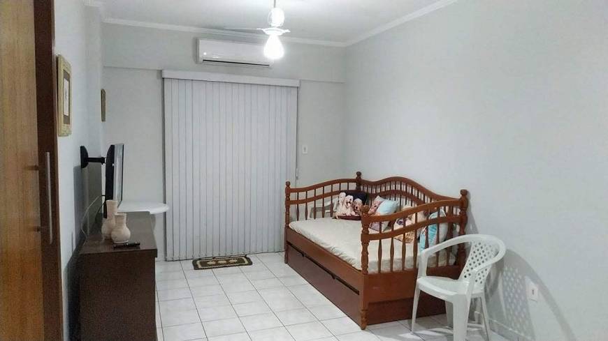 Foto 3 de Apartamento com 1 Quarto à venda, 71m² em Aviação, Praia Grande