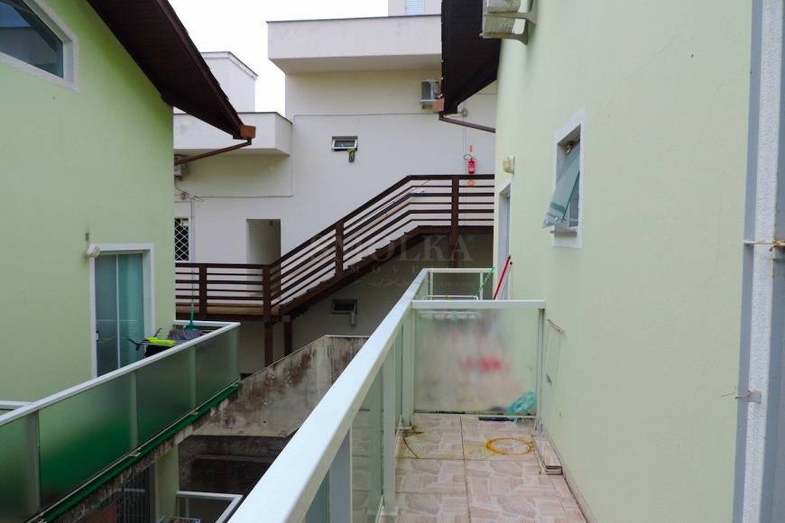Foto 4 de Apartamento com 1 Quarto à venda, 45m² em Carvoeira, Florianópolis
