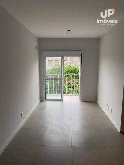 Foto 3 de Apartamento com 2 Quartos à venda, 56m² em Areal, Pelotas
