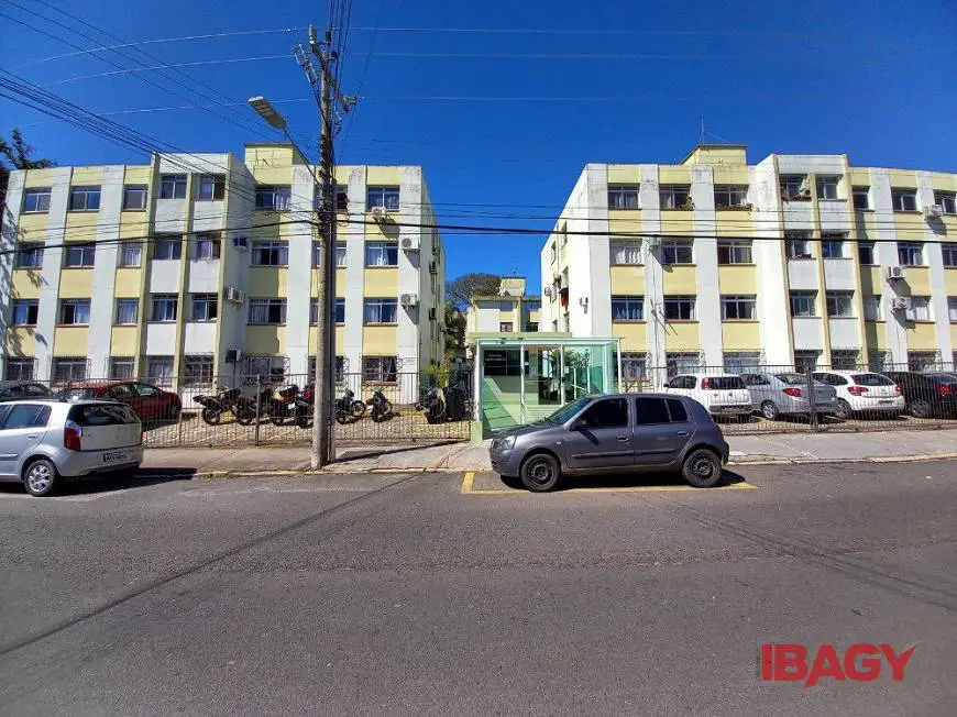 Foto 1 de Apartamento com 2 Quartos para alugar, 44m² em Estreito, Florianópolis