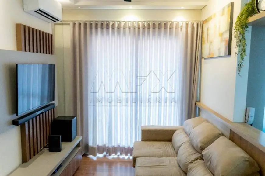 Foto 2 de Apartamento com 2 Quartos à venda, 64m² em Jardim Contorno, Bauru
