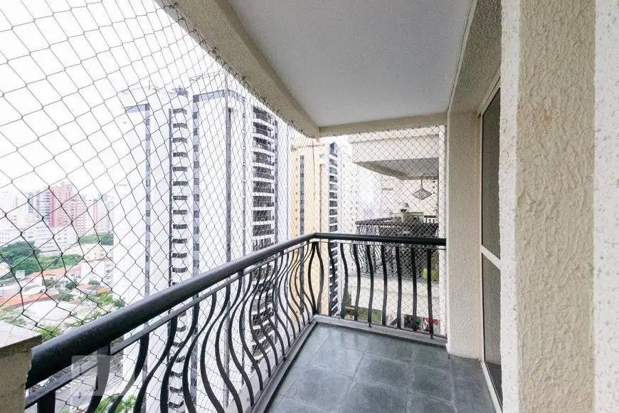 Foto 5 de Apartamento com 2 Quartos para alugar, 112m² em Moema, São Paulo