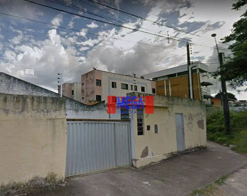 Foto 2 de Apartamento com 2 Quartos à venda, 56m² em Serrinha, Fortaleza