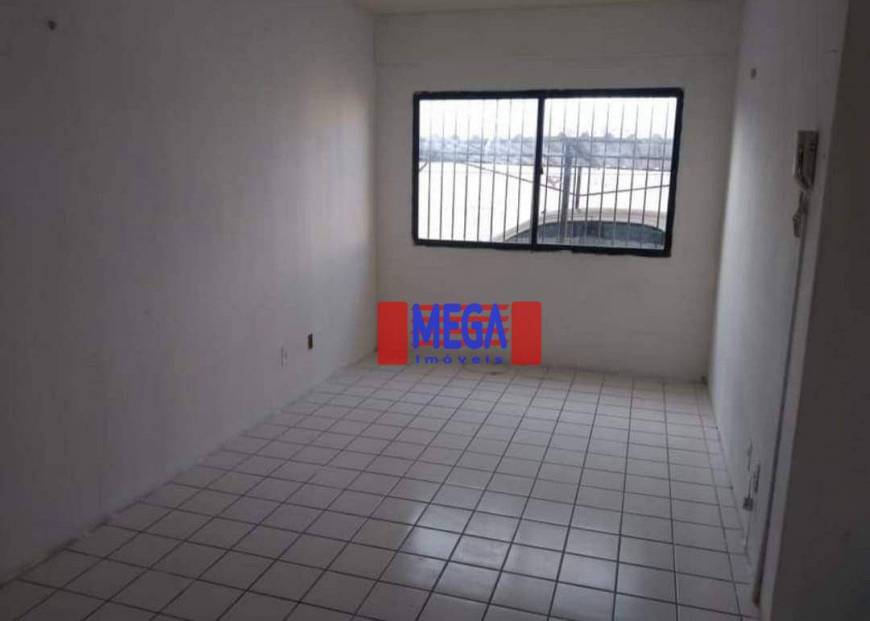 Foto 3 de Apartamento com 2 Quartos à venda, 56m² em Serrinha, Fortaleza