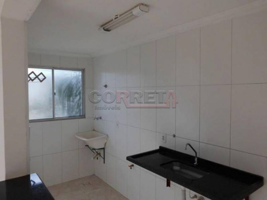 Foto 1 de Apartamento com 2 Quartos à venda, 56m² em Umuarama, Araçatuba