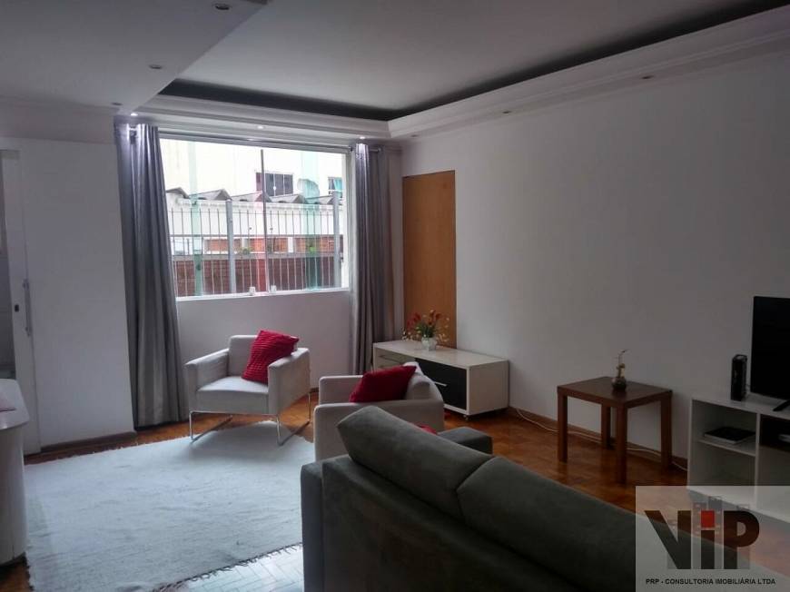 Foto 5 de Apartamento com 3 Quartos à venda, 160m² em Higienópolis, São Paulo