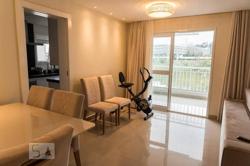 Foto 1 de Apartamento com 3 Quartos para alugar, 107m² em Parque Industrial das Oliveiras, Taboão da Serra