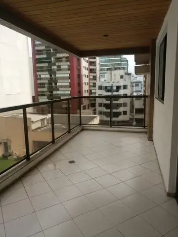 Foto 1 de Apartamento com 3 Quartos para alugar, 115m² em Praia da Costa, Vila Velha