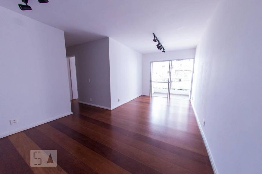 Foto 1 de Apartamento com 3 Quartos para alugar, 70m² em Vila Madalena, São Paulo