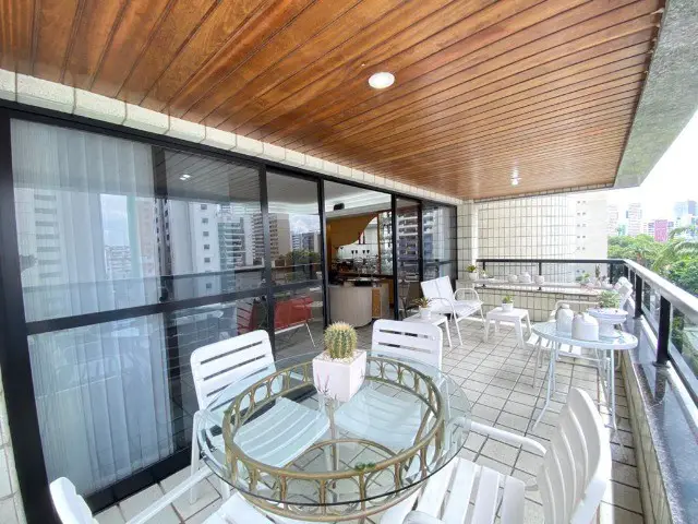 Foto 3 de Apartamento com 4 Quartos à venda, 280m² em Casa Amarela, Recife
