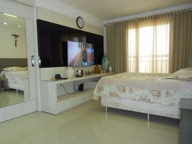 Foto 3 de Apartamento com 4 Quartos à venda, 169m² em Guararapes, Fortaleza