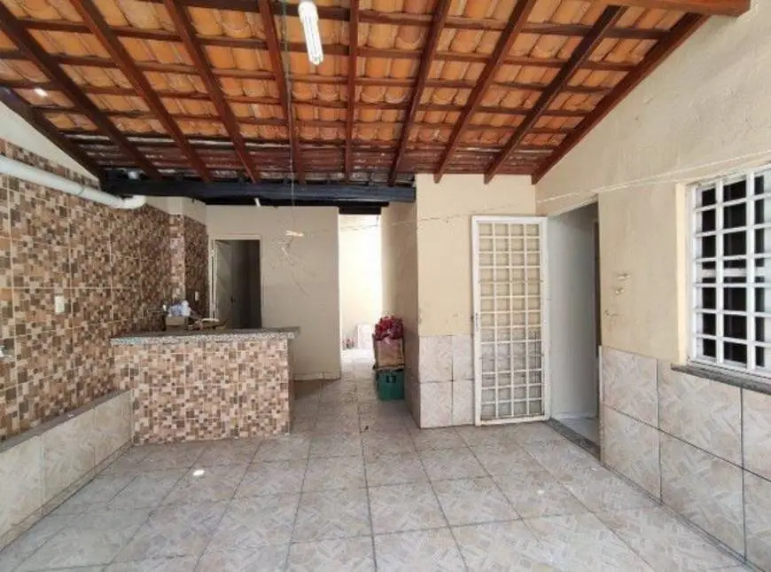 Foto 2 de Casa com 2 Quartos à venda, 100m² em Serra Dourada, Serra