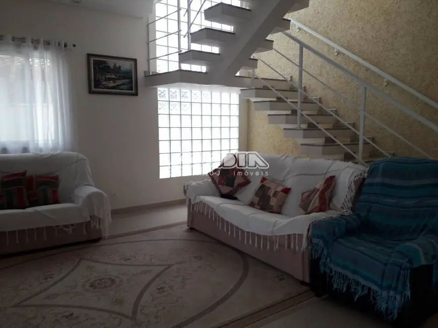 Foto 5 de Casa de Condomínio com 4 Quartos à venda, 310m² em Santa Cruz, Valinhos
