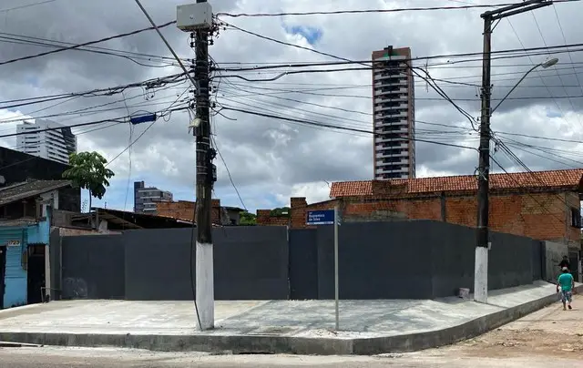 Foto 2 de Lote/Terreno à venda, 380m² em Umarizal, Belém