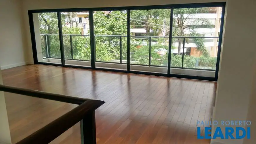 Foto 1 de Apartamento com 2 Quartos à venda, 147m² em Jardim Guedala, São Paulo