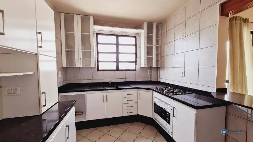 Foto 2 de Apartamento com 2 Quartos à venda, 77m² em Pantanal, Florianópolis
