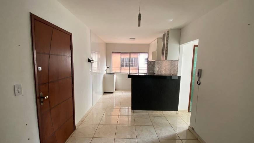 Foto 1 de Apartamento com 2 Quartos para alugar, 45m² em Rosário, Sabará