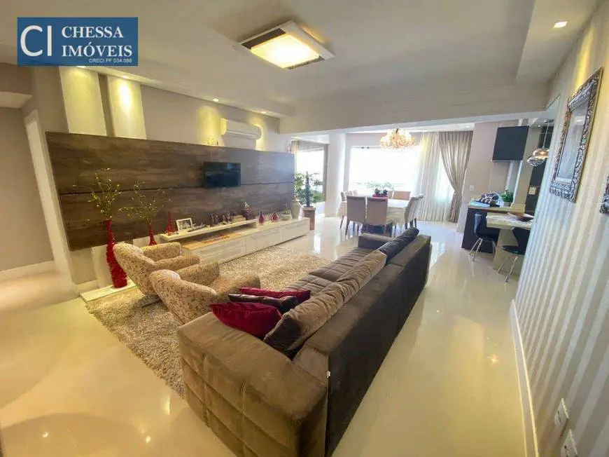 Foto 1 de Apartamento com 3 Quartos à venda, 140m² em Barra Sul, Balneário Camboriú