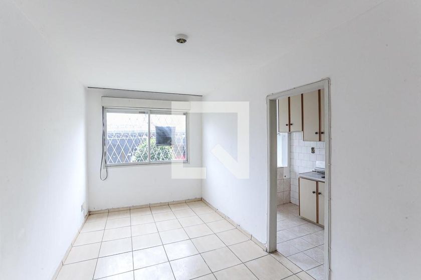 Foto 1 de Apartamento com 3 Quartos para alugar, 90m² em Cristal, Porto Alegre