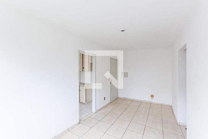 Foto 4 de Apartamento com 3 Quartos para alugar, 90m² em Cristal, Porto Alegre