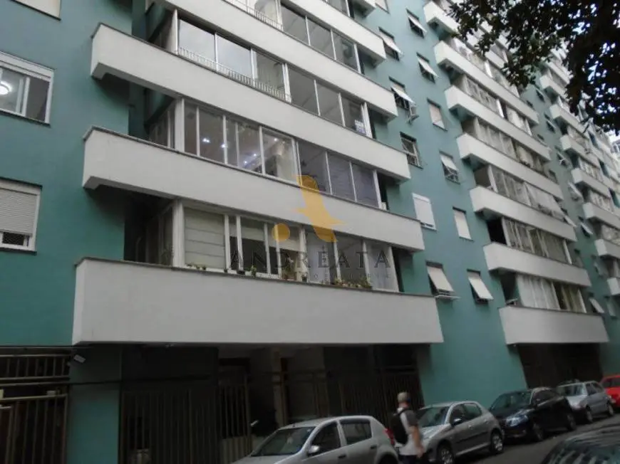 Foto 2 de Apartamento com 3 Quartos para alugar, 110m² em Flamengo, Rio de Janeiro